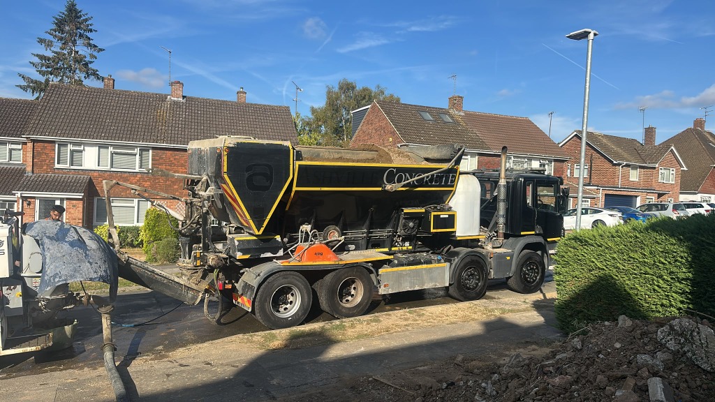 Ready-Mix Concrete Discharge Hopper Wembley